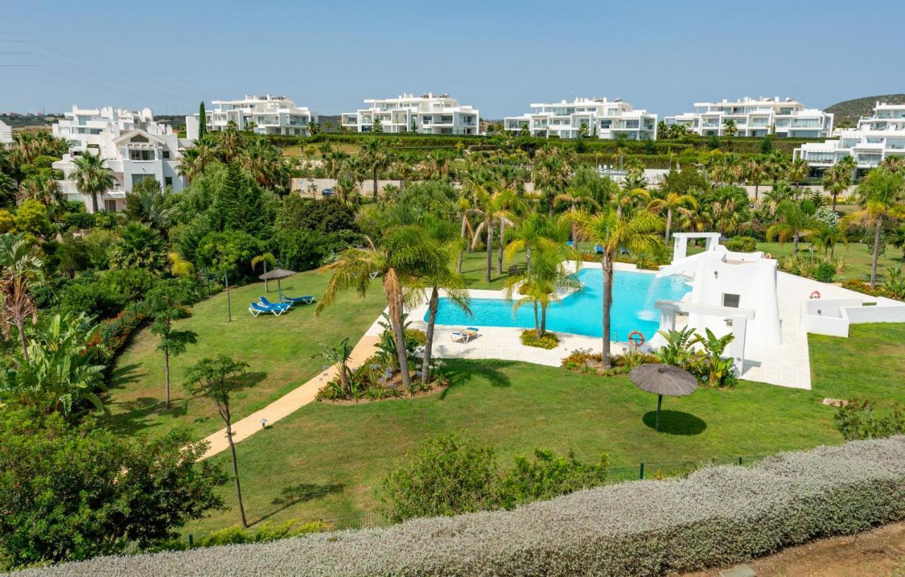 Alcazaba Lagoon 2425 Luxury Private Beach Estepona Eksteriør billede