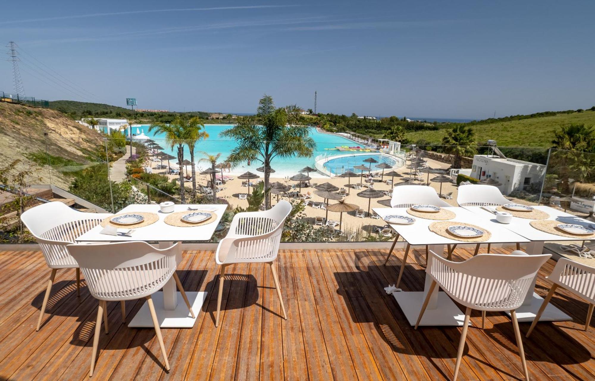 Alcazaba Lagoon 2425 Luxury Private Beach Estepona Eksteriør billede