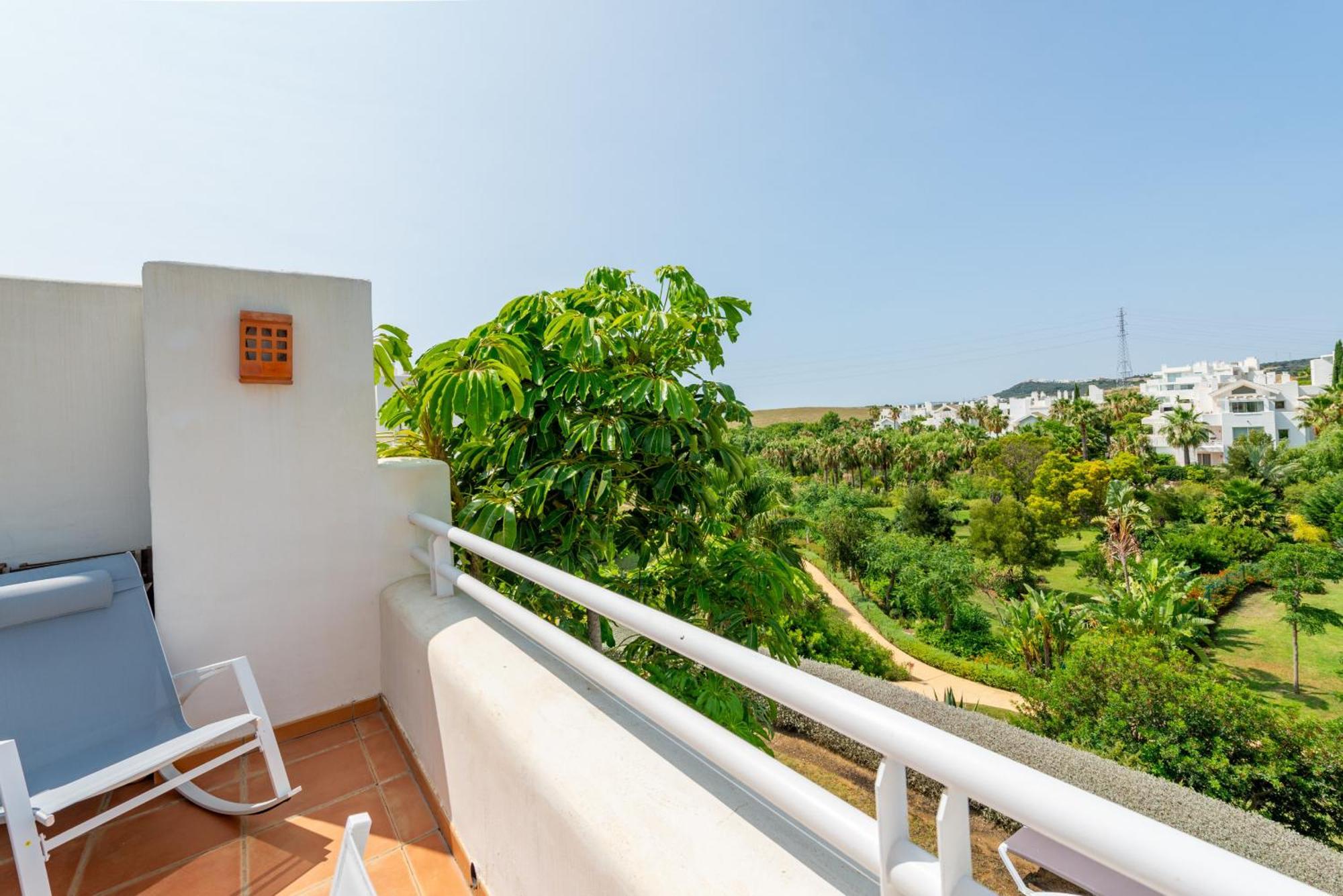Alcazaba Lagoon 2425 Luxury Private Beach Estepona Eksteriør billede